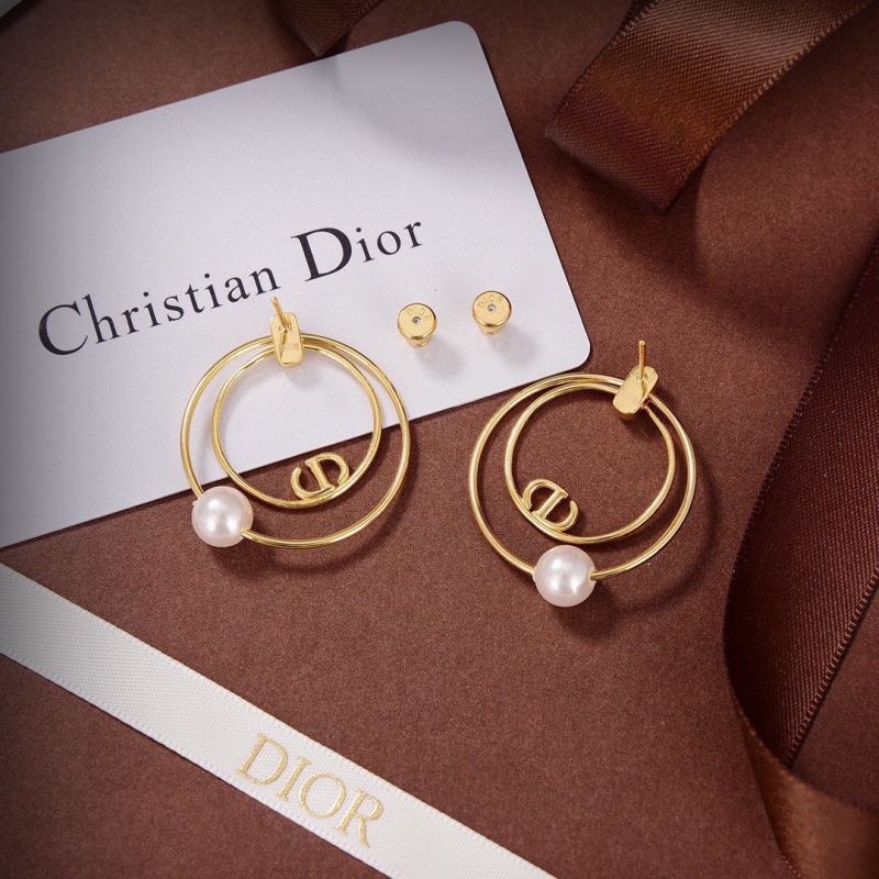 chr1st1an D10r earrings